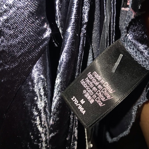 ❗️NEW ARRIVAL❗️Grey Cowl Back Satin Slip Dress - Picture 6 of 8